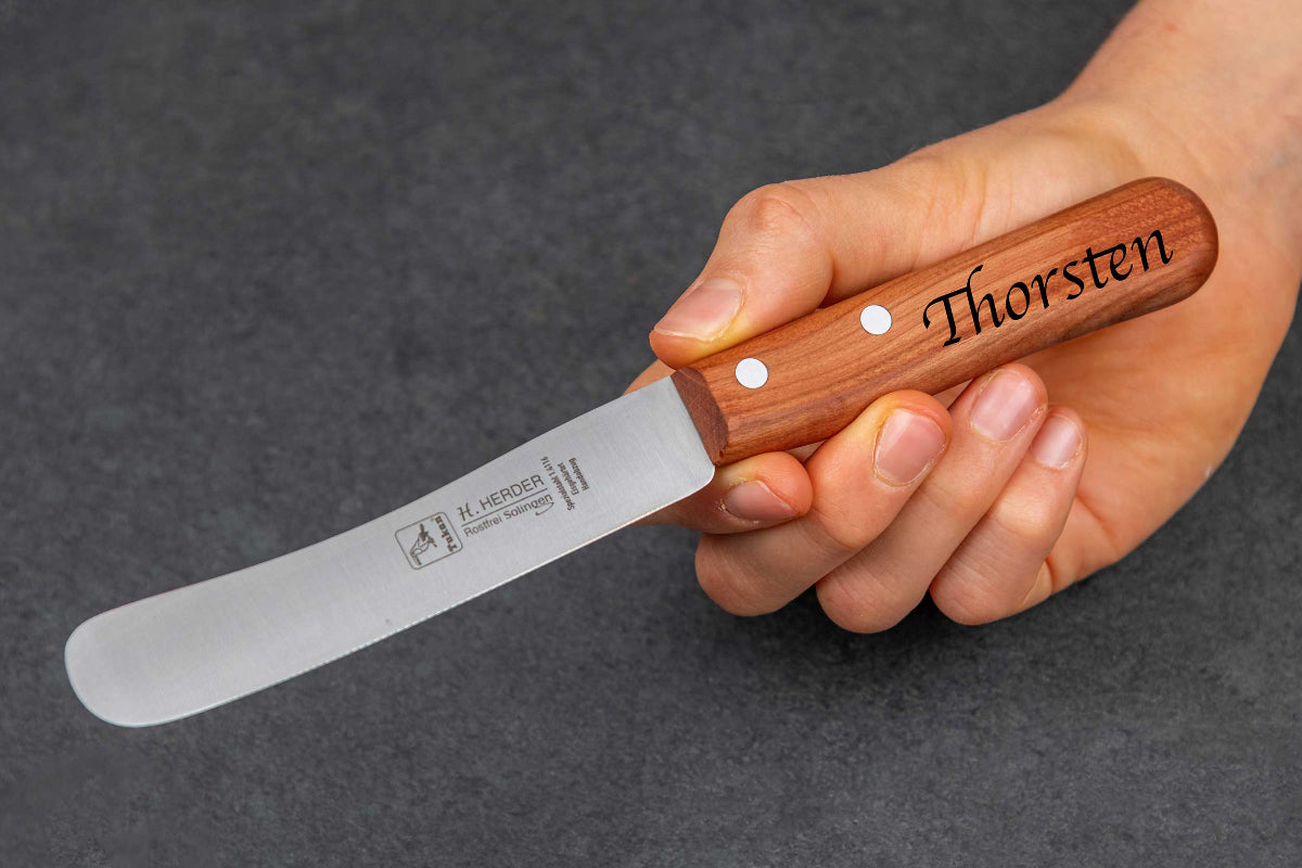 Messer personalisiert mit Gravur aus Kirschholz und Buchenholz