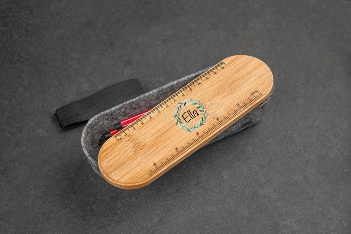 Federmappe aus Filz mit Holzdeckel und vielen bunten Motiven