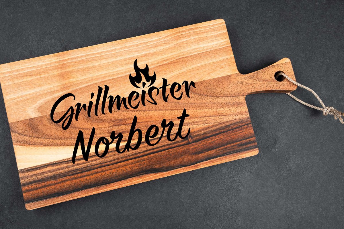 Grillbrett mit Deiner Wunschgravur aus Nussbaumholz