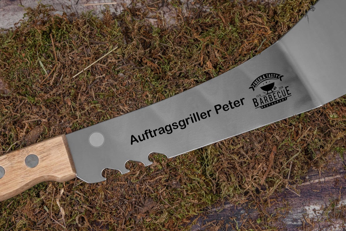 Personalisierte Grill Machete aus Edelstahl mit Flaschenöffner