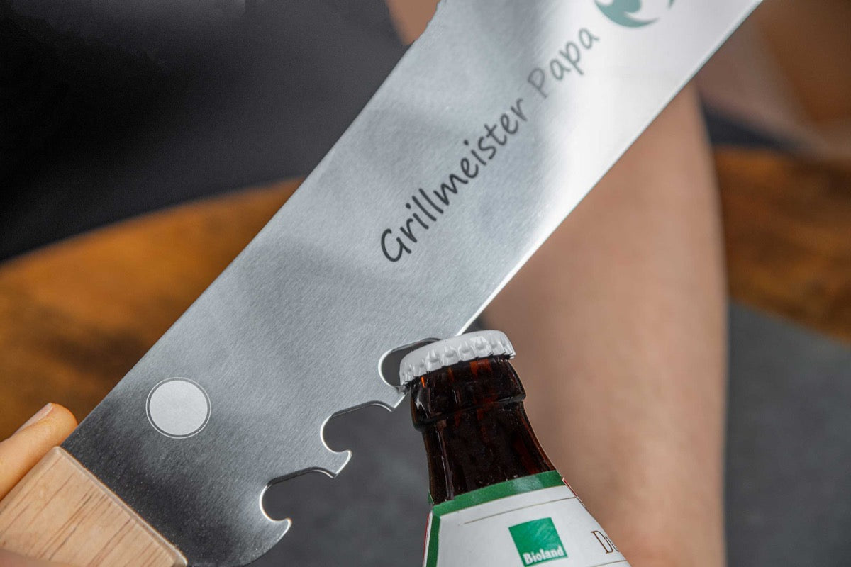 Personalisierte Grill Machete aus Edelstahl mit Flaschenöffner