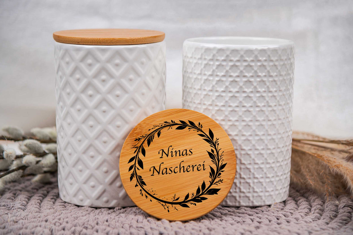 Keramikdose personalisiert mit Name und Holzdeckel - Vorratsglas