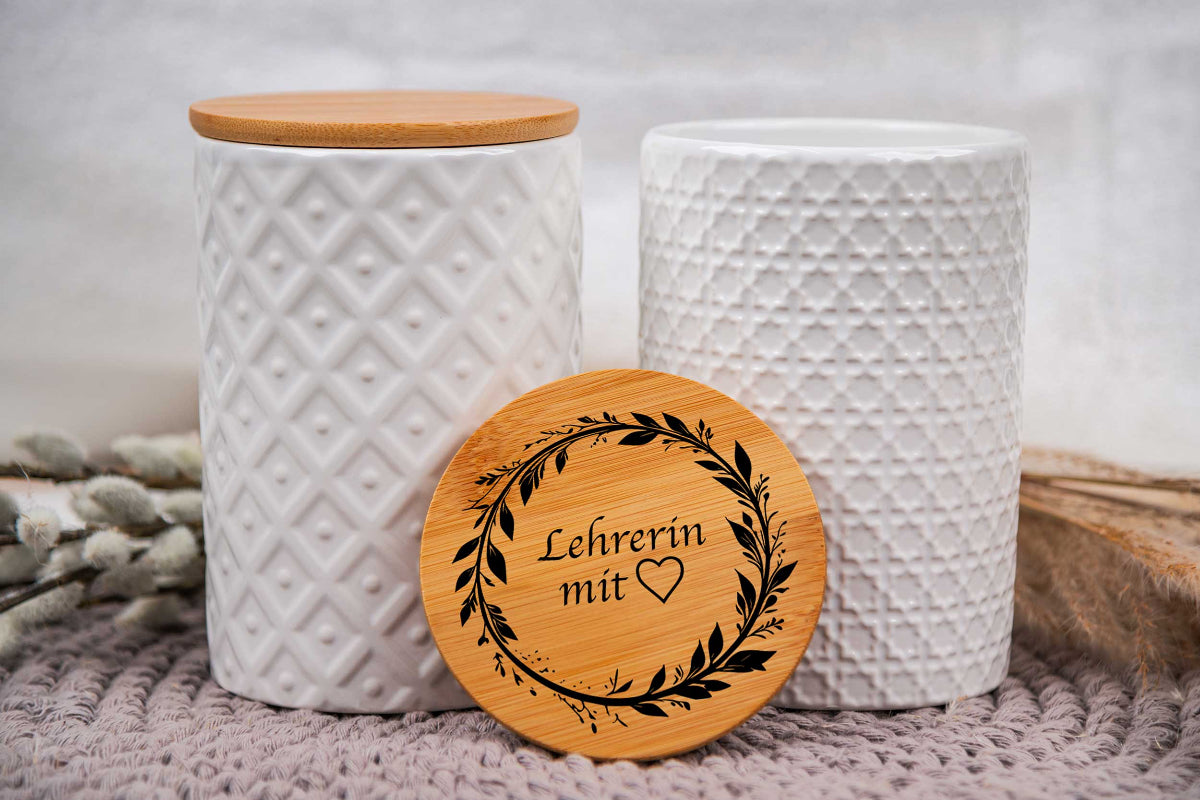 Keramikdose personalisiert mit Name und Holzdeckel - Vorratsglas