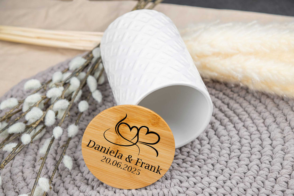 Keramikdose personalisiert mit Name und Holzdeckel - Vorratsglas