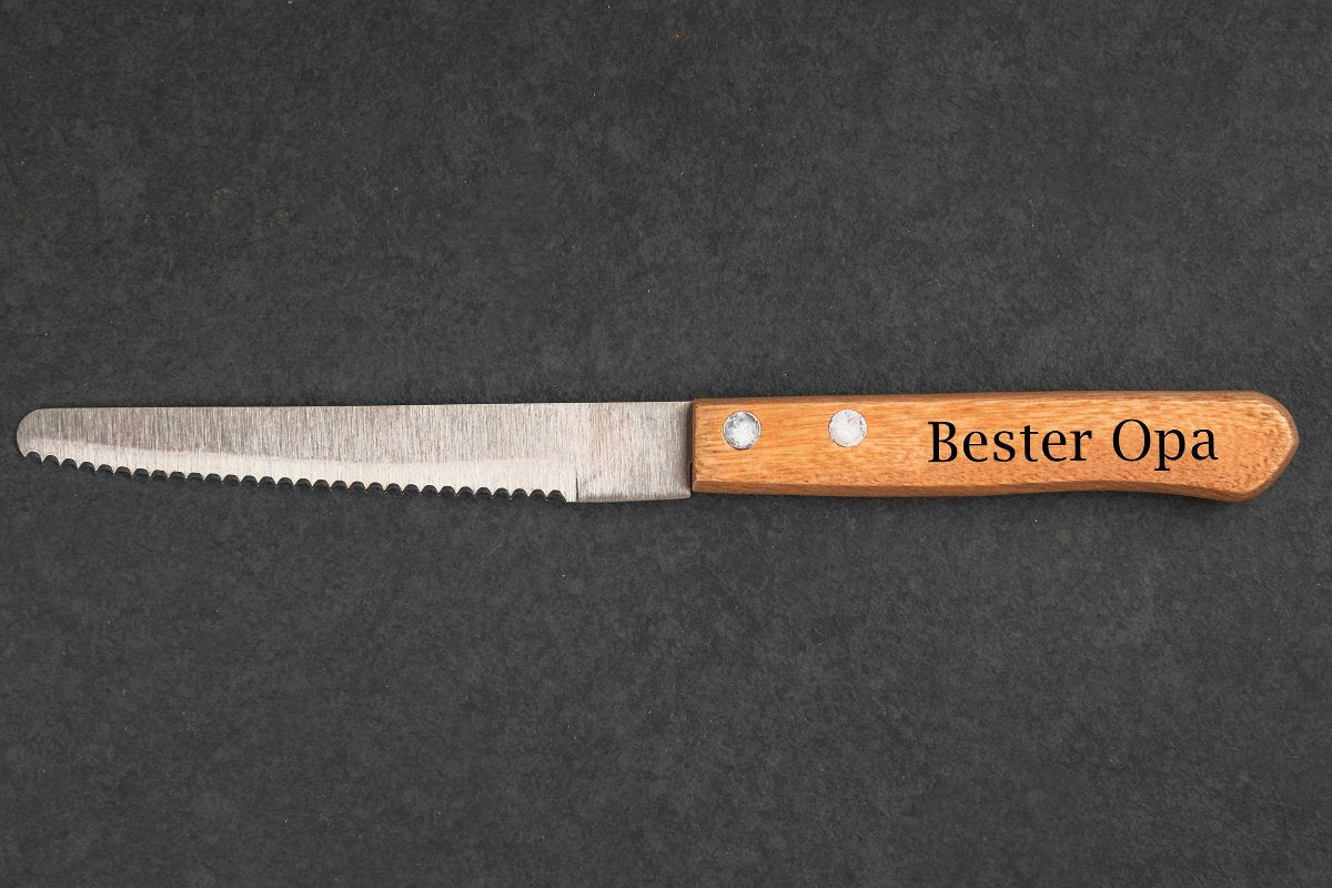 Brotzeitbrett mit Namen personalisiert aus Holz mit Messer - Schneidebrett