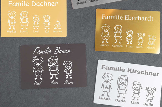 Personalisiertes Klingelschild Türschild Namensschild Briefkastenschild mit Familienfiguren