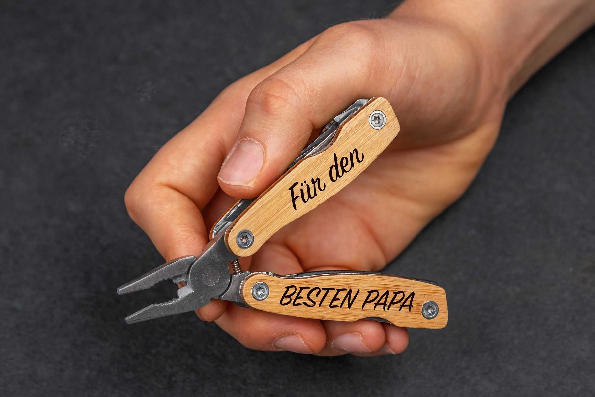 Personalisiertes Bambus Multitool mit Gravur