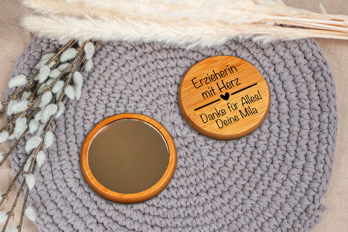 Spiegel aus Bambus personalisiert mit Wunschgravur - Kosmetikspiegel, Schminkspiegel