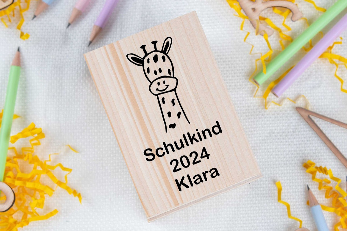 Stiftehalter personalisiert aus Holz ideal zur Einschulung oder zum Schulanfang