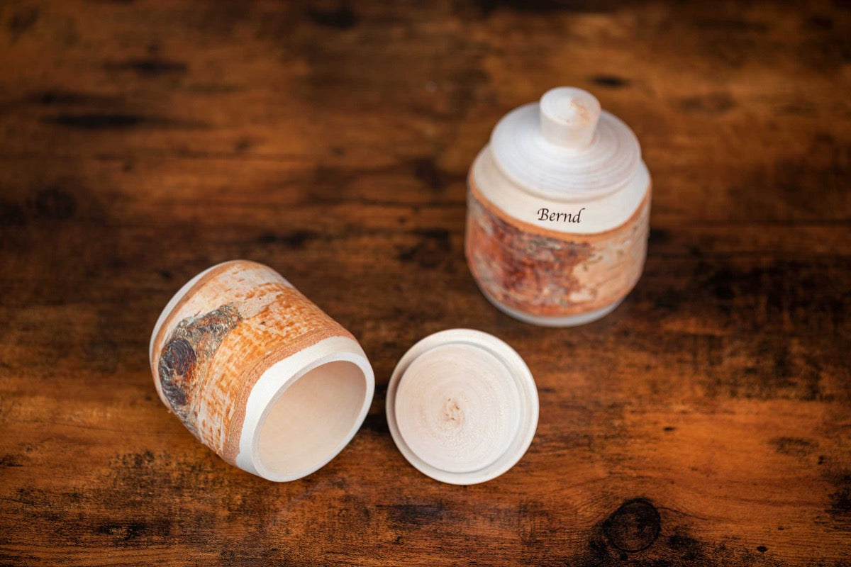 Runde Holzdose aus Birkenholz mit Deiner Wunschgravur