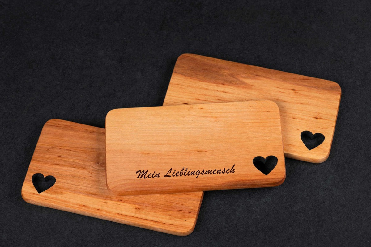 Kleines Schneidebrett mit personalisierter Wunschgravur
