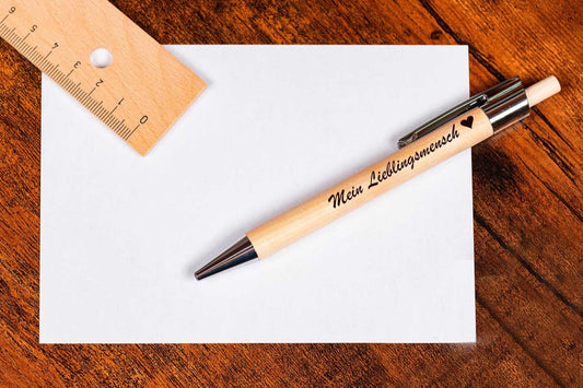 Birkenholz-Kugelschreiber mit deiner Wunschgravur