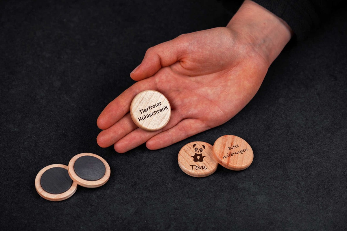 Holz-Magnet mit personalisierter Gravur