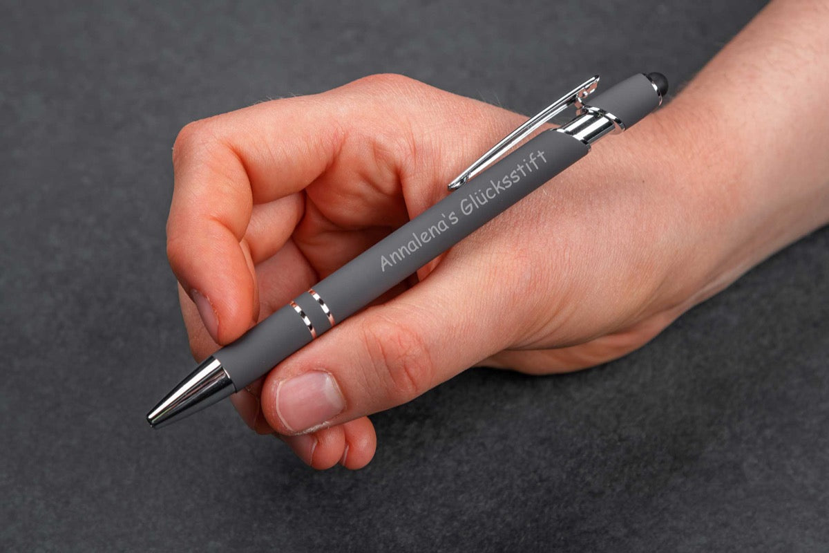 Personalisierter Metall-Kugelschreiber mit Gravur