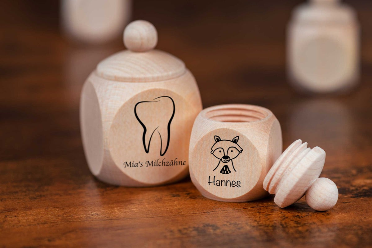 Milchzahndose mit Namen personalisiert