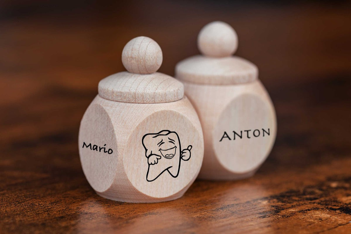 Milchzahndose mit Namen personalisiert