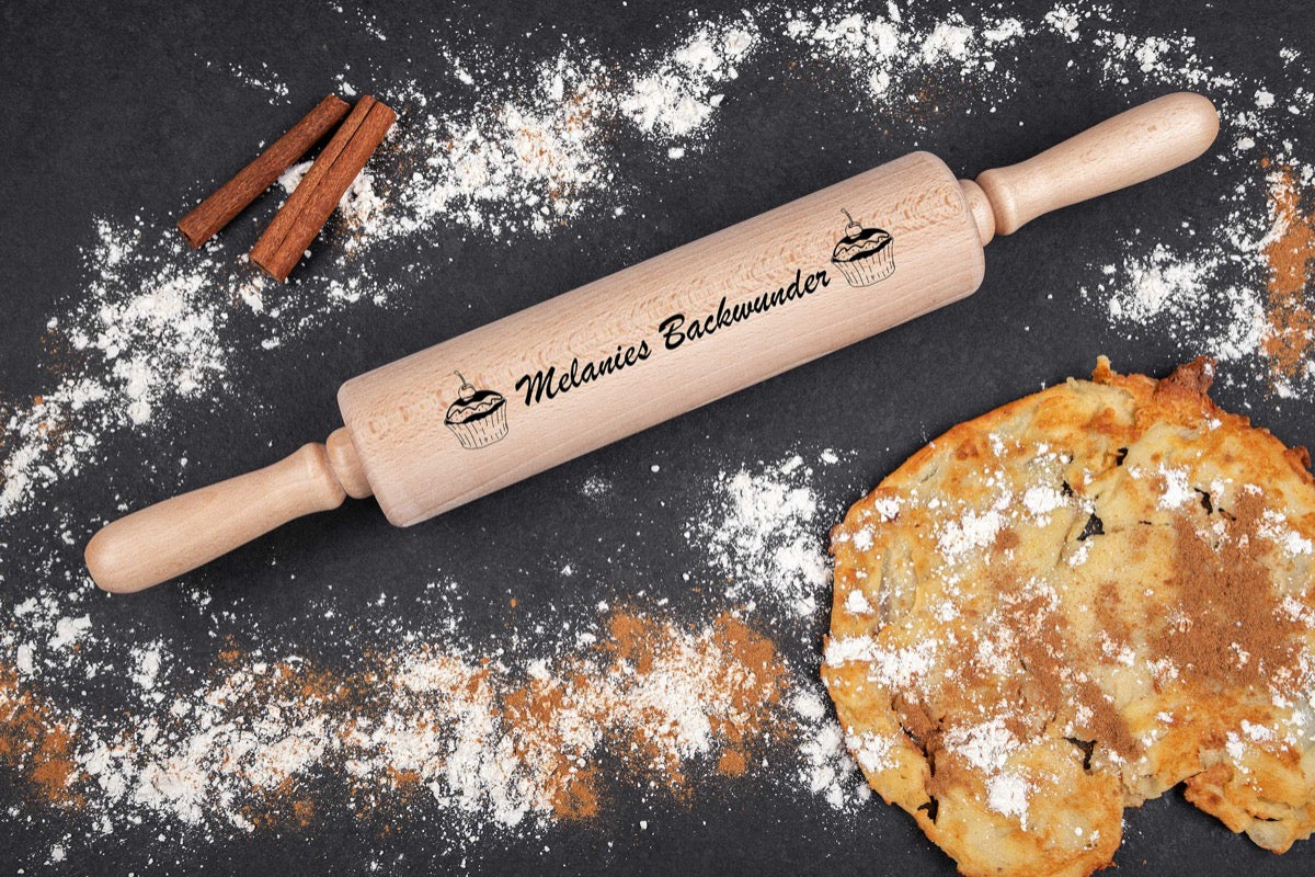 Individuelles Nudelholz mit Namen personalisierbar