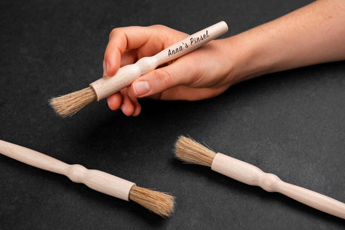 Pinsel mit personalisierter Lasergravur