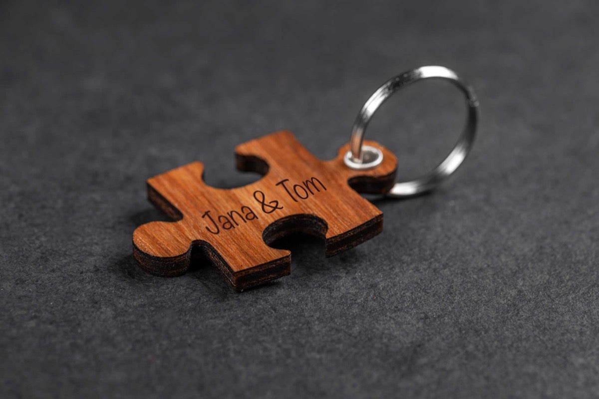 Schlüsselanhänger als Puzzlestück