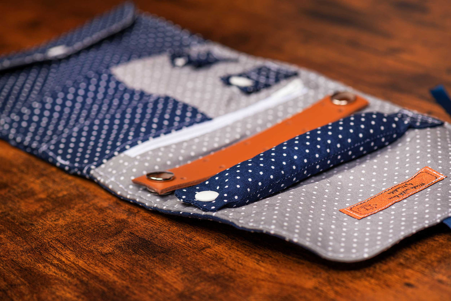 Schmucketui mit vielen Fächern