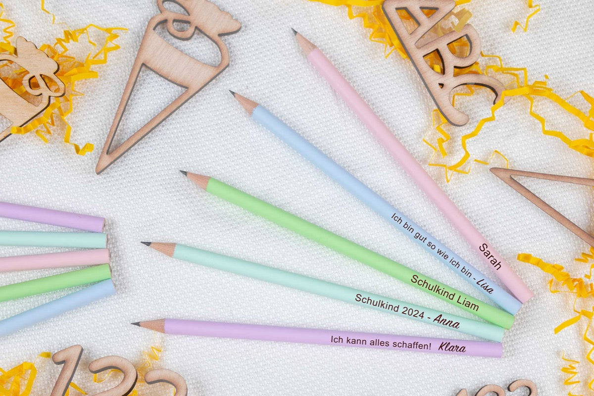 Bleistift mit Namen personalisiert in Pastellfarben