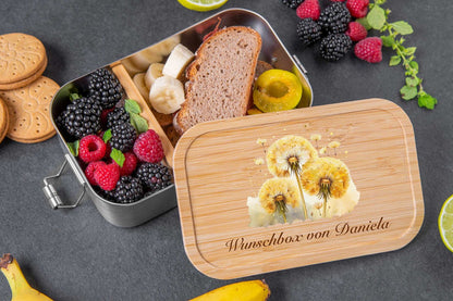 Brotdose personalisiert mit bunten Bergmotiven und Bambusdeckel