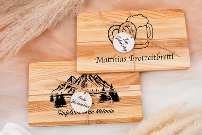 Personalisiertes Brotzeitbrett mit Namen aus Holz - Schneidebrett - Jausenbrett