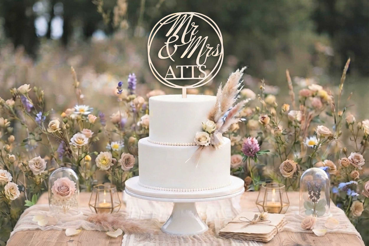 Cake Topper Mr & Mrs aus Holz • Kuchenstecker