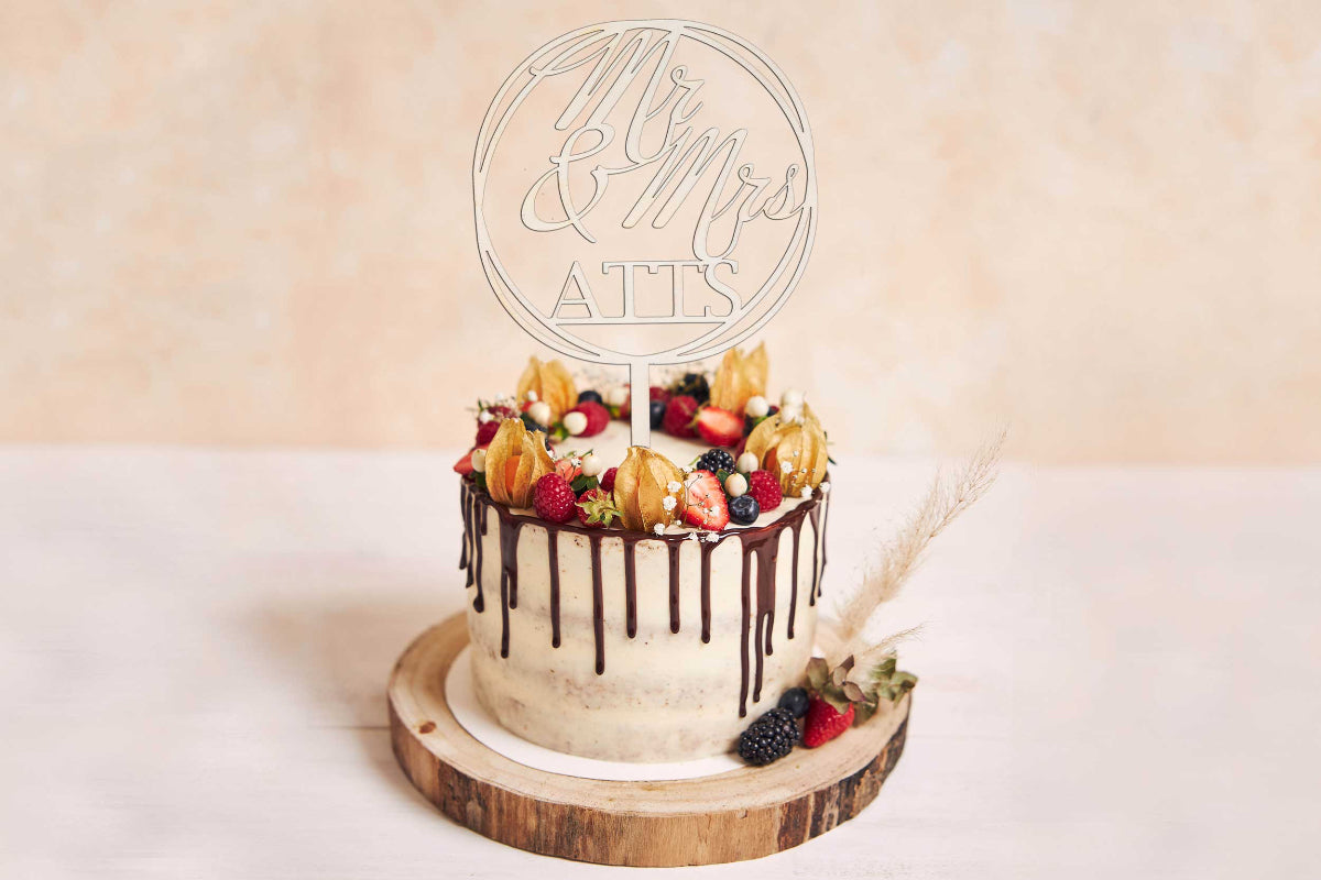 Cake Topper Mr & Mrs aus Holz • Kuchenstecker