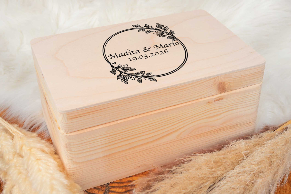 Personalisierte Holzkiste mit Wunschgravur zur Hochzeit, Erinnerungskiste