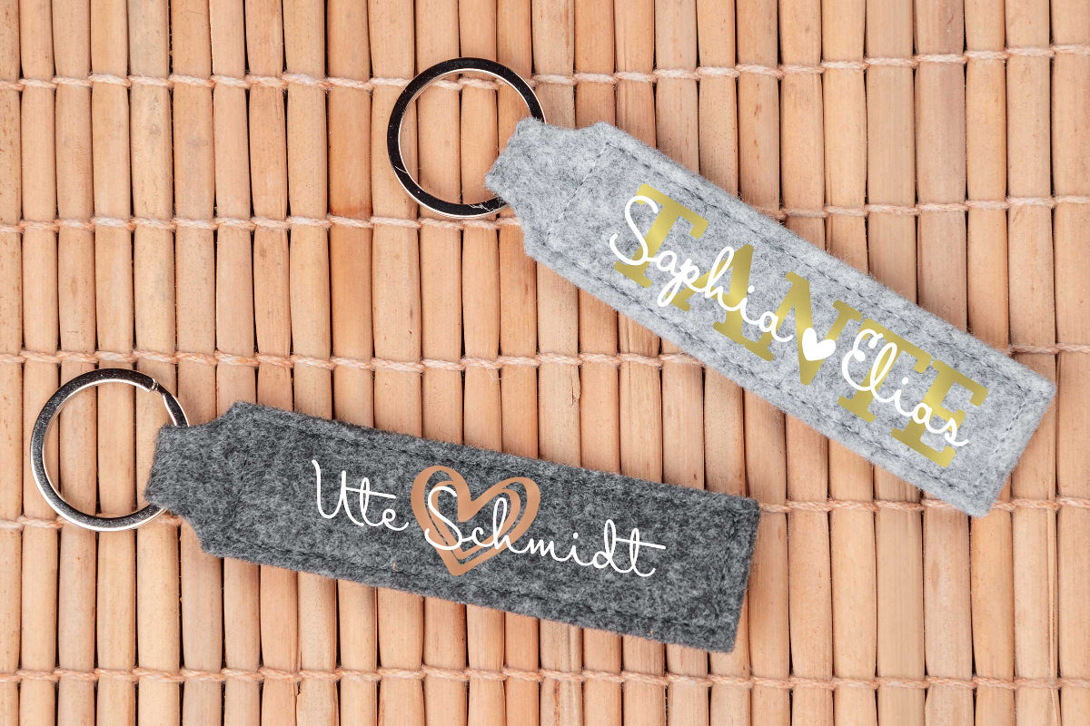 Schlüsselanhänger personalisiert mit Namen aus Filz
