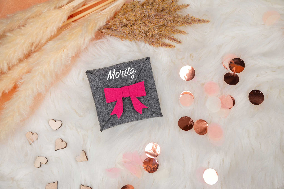 Geldgeschenk Schleife personalisiert als Täschchen