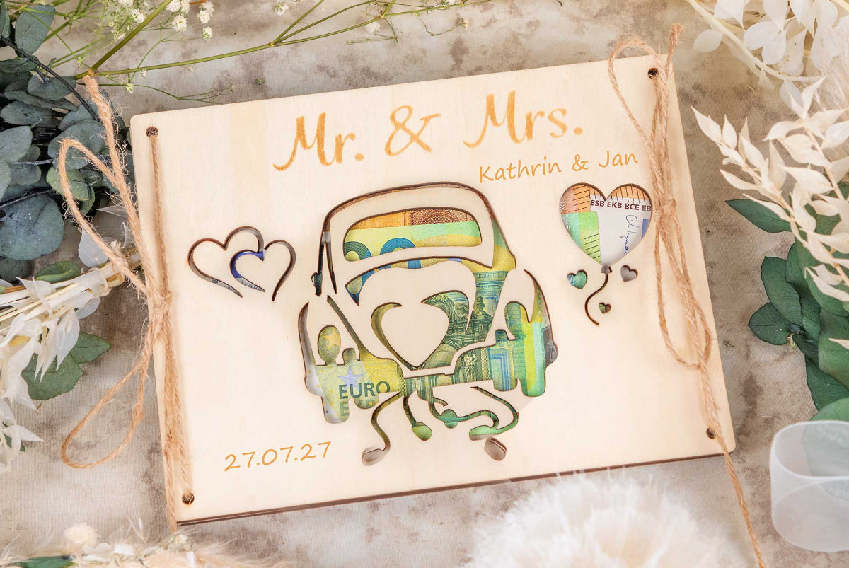 Geldgeschenk zur Hochzeit personalisiert mit Gravur • Mr. & Mrs.