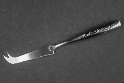 Personalisiertes Käsemesser aus Edelstahl mit Gravur