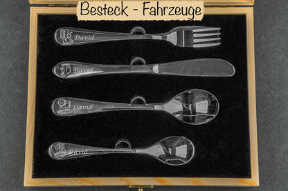 Kinderbesteck personalisiert mit Name und schicker Holzbox bunt