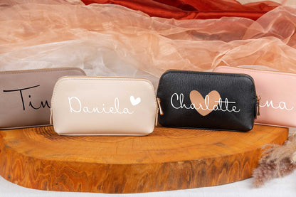 Kosmetiktasche aus Kunstleder personalisiert mit Namen