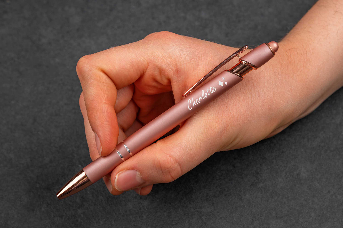 Metall-Kugelschreiber personalisiert mit roségold Akzenten