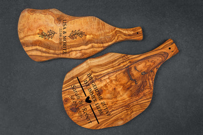 Olivenholz Brett mit Wunschgravur und Griff - Hochzeitsgeschenk