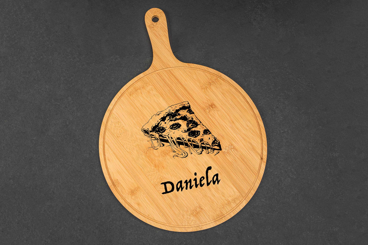 Pizzateller personalisiert aus Bambus • Pizzabrett