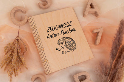 Zeugnismappe personalisiert aus Holz