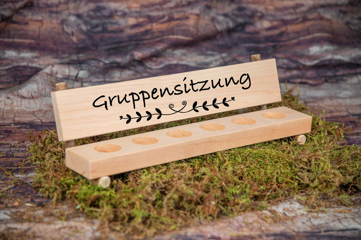 Personalisierte Schnapsbank mit Deiner Wunschgravur und vielen Motiven