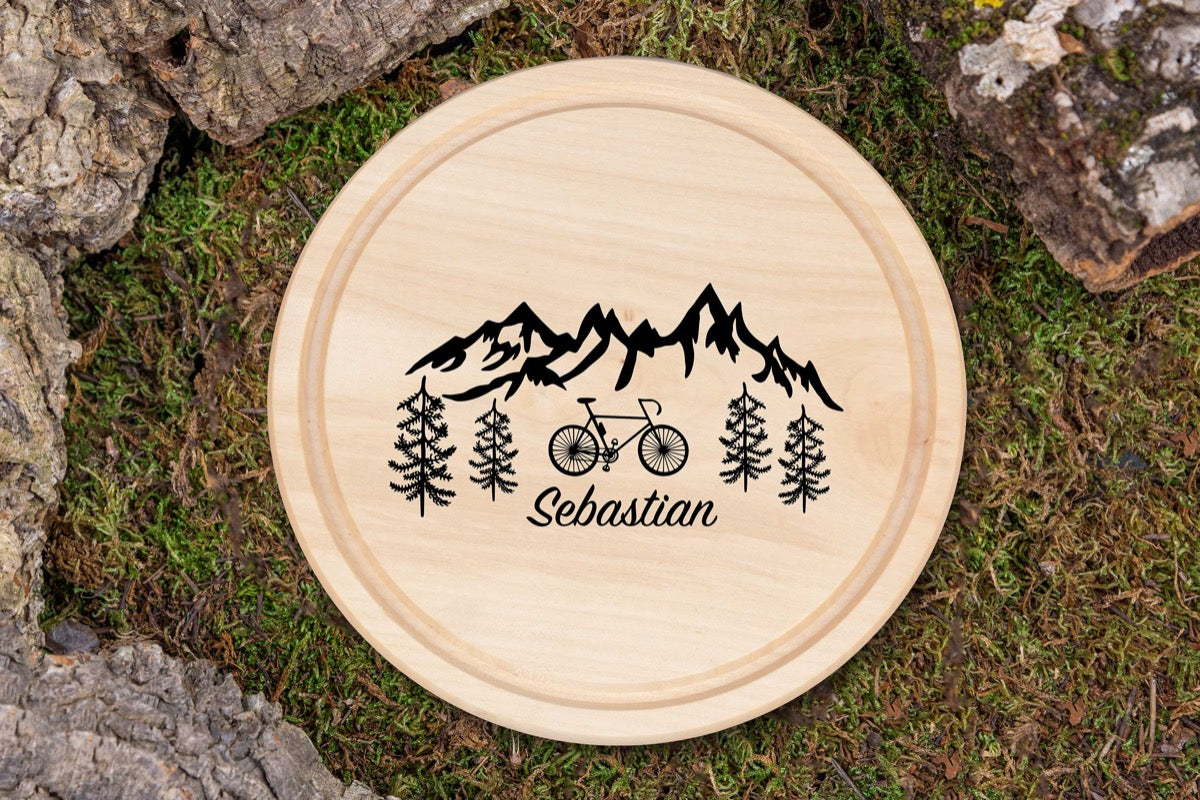 Brotzeitbrett rund personalisiert aus Holz - Schneidebrett