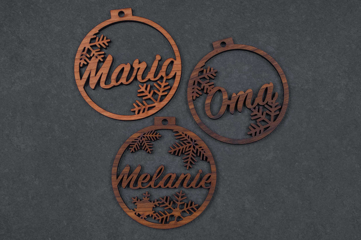 Personalisierter Christbaumschmuck mit Namen