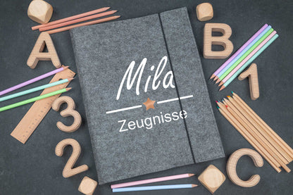 Zeugnismappe personalisiert aus Filz mit Wunschname