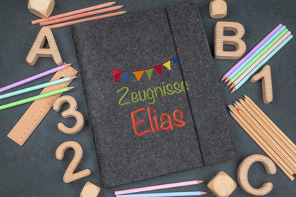 Zeugnismappe personalisiert mit Stickerei