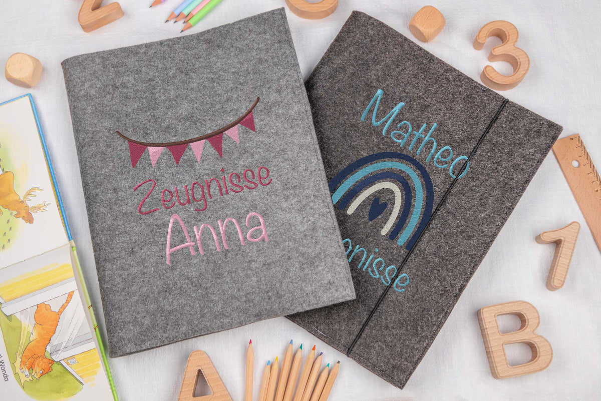 Zeugnismappe personalisiert mit Stickerei